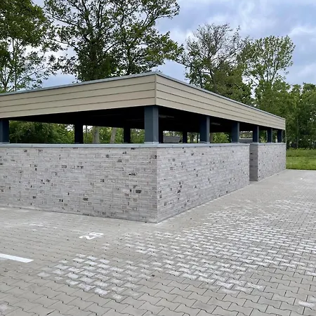 アパート Kueste33-6 Lufi